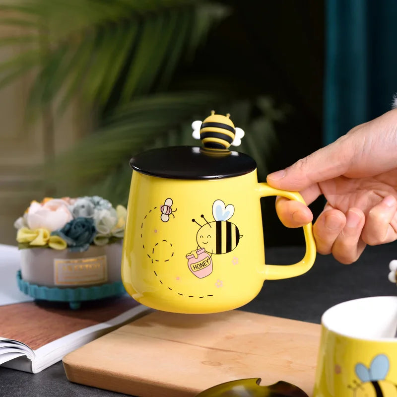 Caneca De Abelha De Cerâmica Dos Desenhos Animados Com Tampa Da Colher, Copos De Café, Presente De Natal, Conjuntos De Pequeno Almoço Originais, Frete Grátis