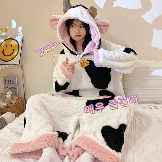 Pijama Kigurumi Feminino de Vaca com Capuz